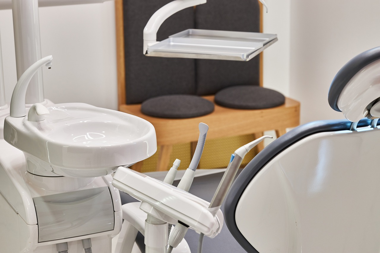 İnvisalign Plaklarının Günlük Bakımı: Temizlik ve Bakım İçin İpuçları